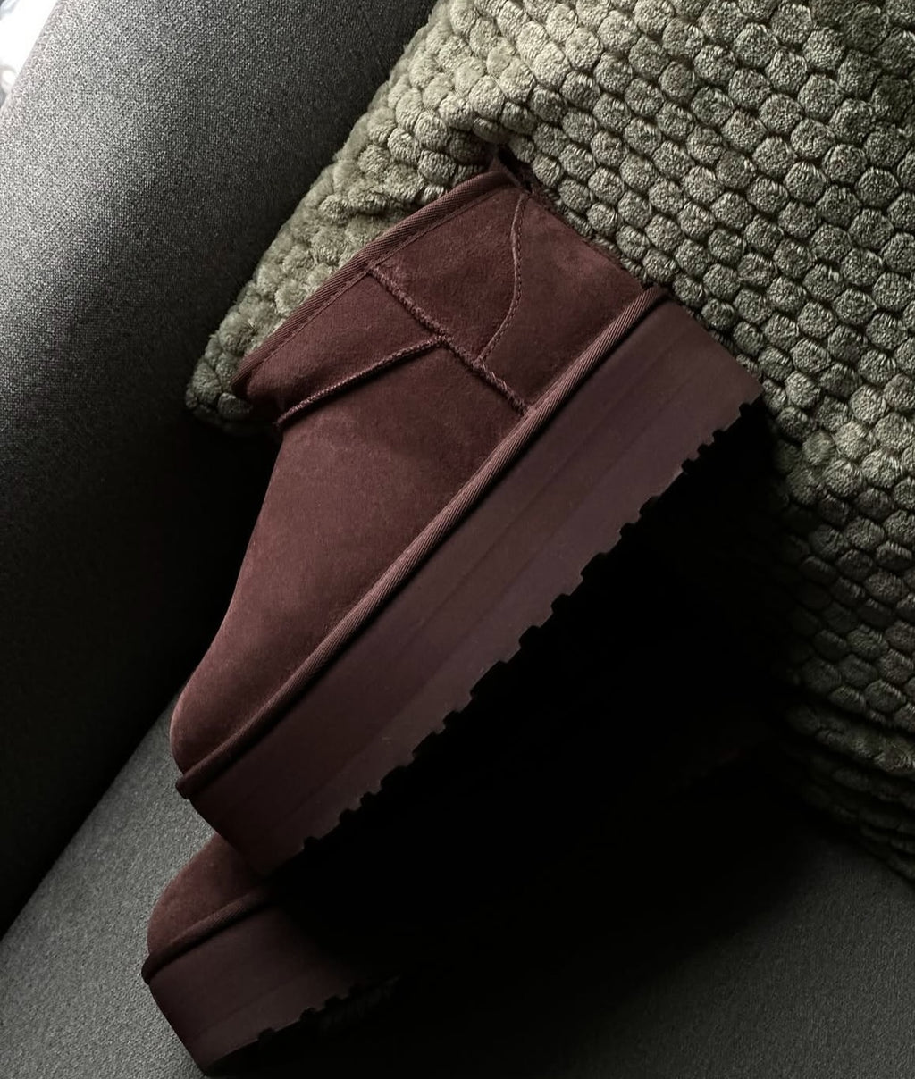 UGG Classic Ultra Mini Platform BURNT CEDAR Color
