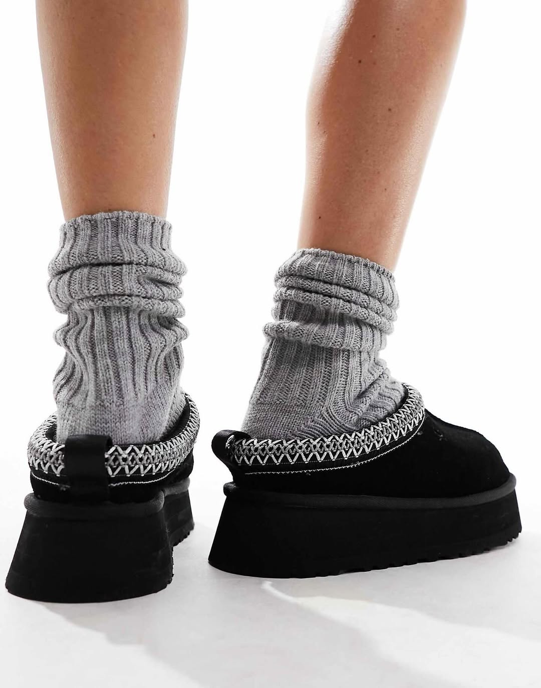 UGG TAZZ  II BLACK COLOR